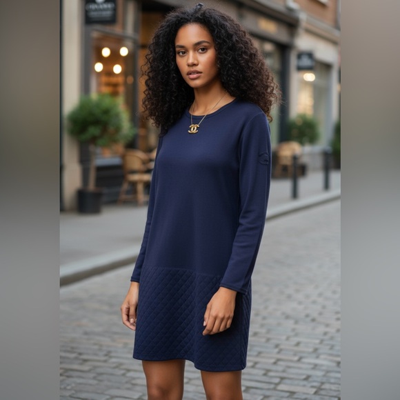 Chanel Navy Blue CC Quilted Dress - Picture 2 of 16